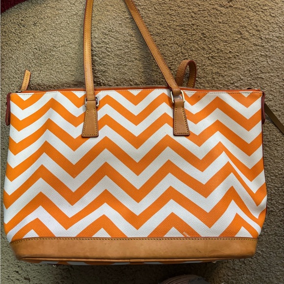 Vintage Dooney and Bourke Orange and White Tote Bag - Picture 1 of 4